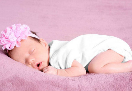 宝宝打鼾睡得香？小心是疾病的征兆！_儿童护理孩子-呼吸-睡眠