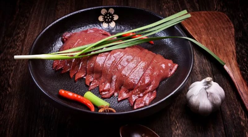 补铁第一的辅食食材，这样挑选、烹饪才安全！_饮食健康-饮食营养-补铁食谱猪肝-维生素-辅食