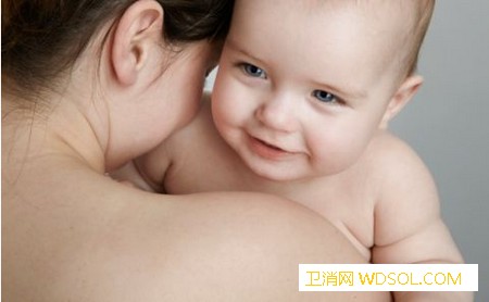 三个月宝宝能竖抱吗_颈部-个月-肌肉-竖着-抬头-宝宝-孩子-