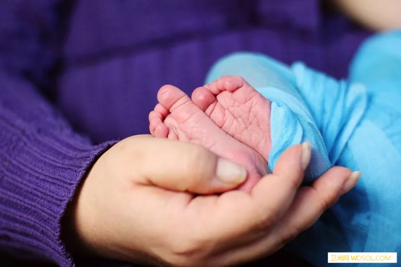 宝宝多大断奶合适最好_母乳-断奶-抗体-乳房-母乳喂养-感冒-月龄-