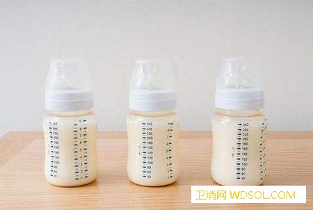 冲泡奶粉的误区有哪些_冲泡-沸水-奶瓶-奶粉-