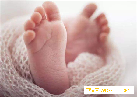 宝宝脚趾内扣是怎么回事_胚胎-畸形-遗传-跖骨-