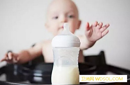 宝宝什么时候会出现厌奶期_运动量-喂奶-进食-个月-