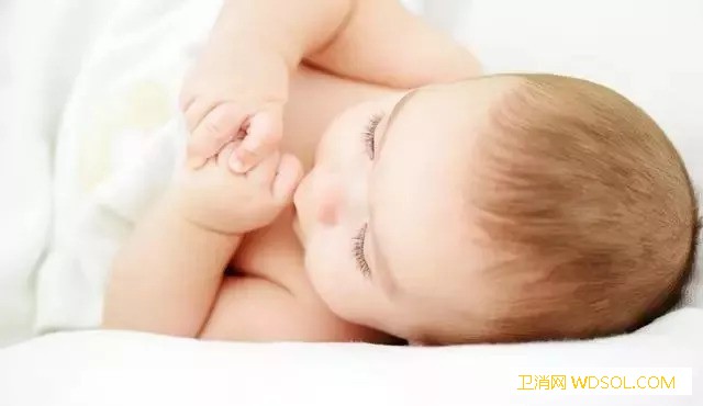 早产儿为什么需要筛查眼底_周至-早产儿-视网膜-右眼-