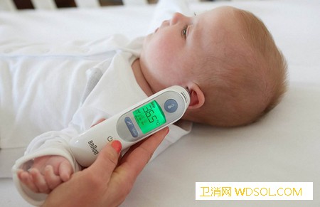 新生儿体温调节的特点是什么？_室温-腋下-散热-调节-