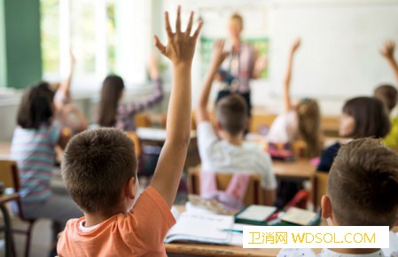 孩子缺营养会有什么症状_营养不良-家长们-生病-身体-