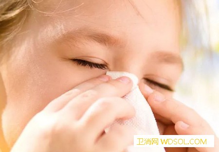 过敏性鼻炎让宝宝变丑吗_鼻塞-鼻腔-鼻涕-症状-