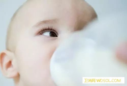 宝宝不吃奶粉、不接受奶瓶怎么办？_奶嘴-母乳-奶瓶-奶粉-