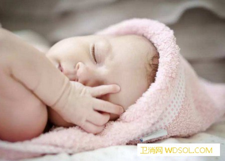 如何读懂宝宝的睡眠规律_睡眠-婴儿-醒来-规律-