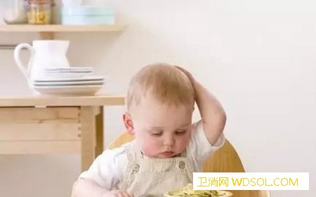 宝宝积食与否咋判断_舌苔-扁桃体-脾胃-胸口-