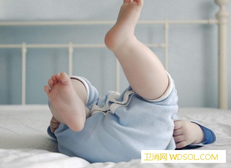 宝宝睡眠发展的规律有哪些_喂奶-小睡-睡眠-规律-