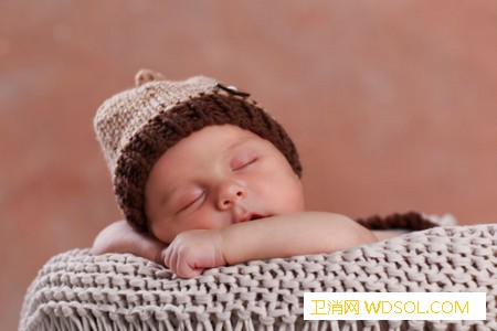 怎么培养宝宝自己入睡_婴幼儿-睡眠-培养-习惯-