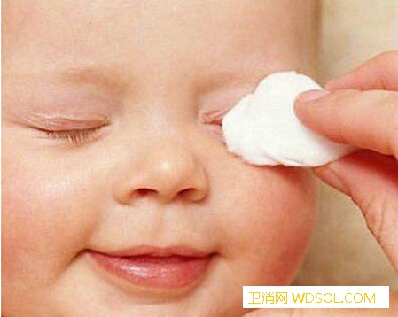 宝宝眼屎多是什么原因？_眼屎-结膜-角膜-细菌-