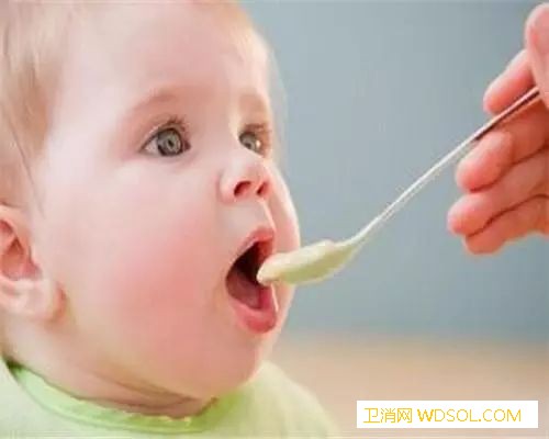 宝宝过度喂养的4种典型症状_喂养-器官-症状-消化-