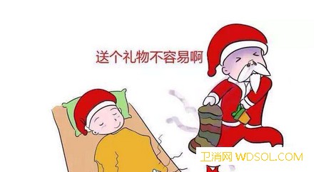孩子脚出汗还臭该怎么办_蠹虫-凹洞-长虫-出汗-