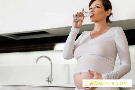 孕妈喝水也有讲究_尤其是-孕期-口渴-喝水-