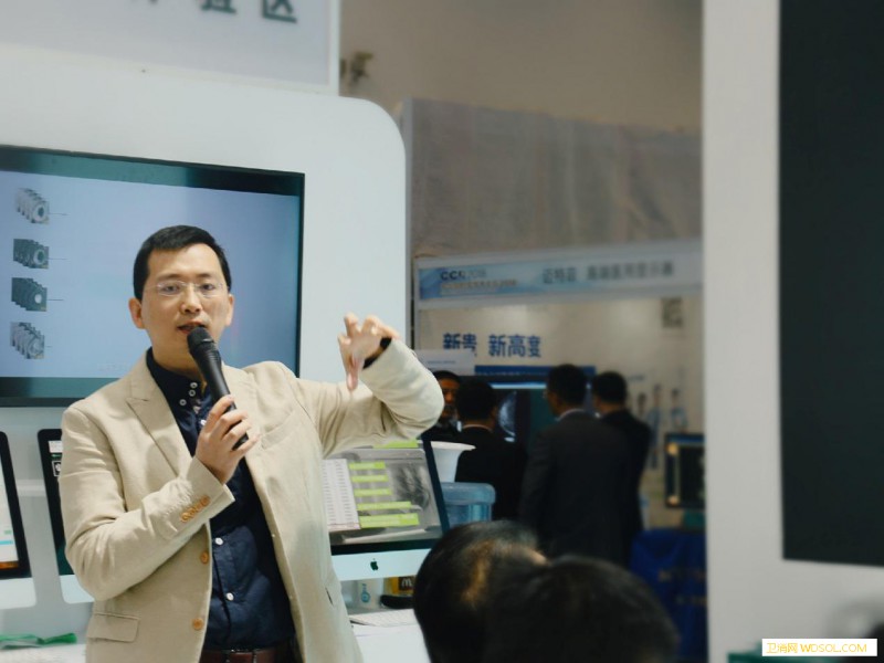 W-insightDRAIReporting_翼展-图像-影像-医生