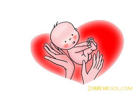 宝宝出产房时谁抱的讲究有哪些_宝宝-孩子-气运-产房-
