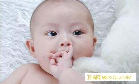 陪孩子睡觉前需要做些什么_出息-情商-收获-睡觉-
