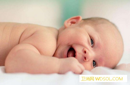 宝宝便便里有奶瓣要紧吗_排便-母乳-喂养-奶粉-