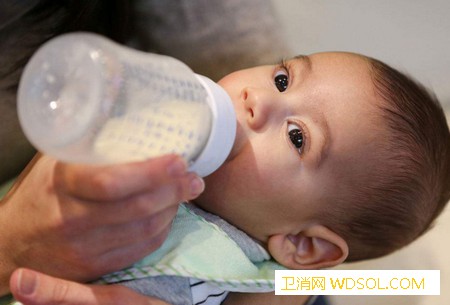 宝宝经常呛奶是什么原因_奶水-喂奶-吃奶-丽丽-
