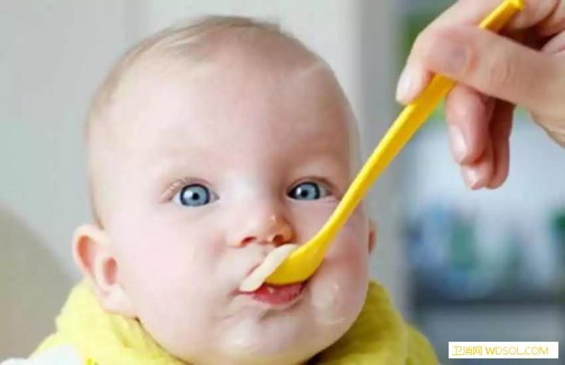 4个月宝宝辅食吃什么？_青菜-个月-碳水化合物-维生素-