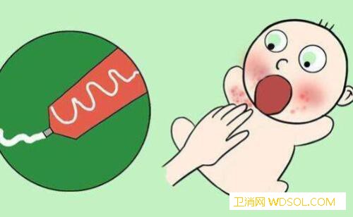 婴儿湿疹反复发作原因_湿疹-喂养-洗浴-婴儿-