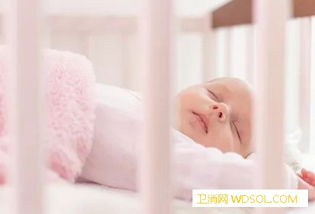 影响宝宝睡眠的因素有哪些_长牙-个月-睡眠-爸爸-