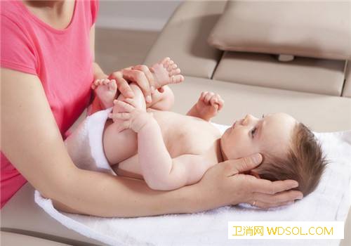 新生儿按摩有什么好处给小宝宝按摩好处多多妈_快来-按摩-婴儿-妈妈-