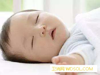 宝宝睡觉张着嘴是怎么回事？宝宝张嘴睡觉的原因_粘液-鼻腔-张嘴-屋内-