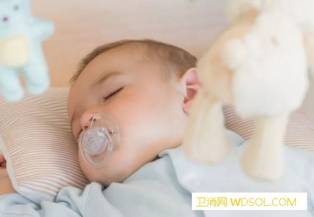 宝宝奶睡的影响有哪些如何改掉宝宝奶睡_喂奶-吃奶-睡眠-习惯-