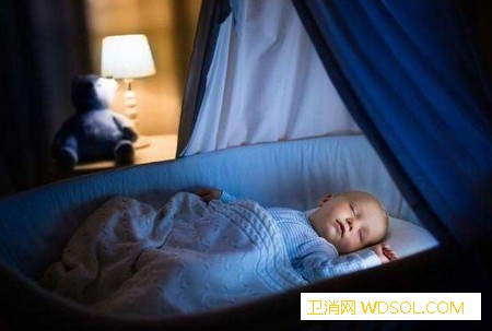 宝宝为何总是睡觉不踏实、时间短、夜醒哭闹？_月龄-睡眠时间-原因-宝宝-