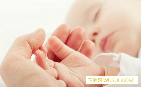 如何从宝宝指甲变化判断宝宝身体健康情况！_长出-倒刺-指甲-情况-