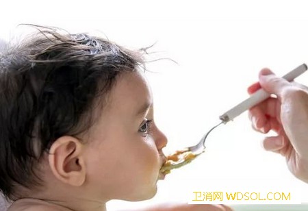 初次给宝宝吃辅食要注意些什么？_果汁-辅食-添加-宝宝-