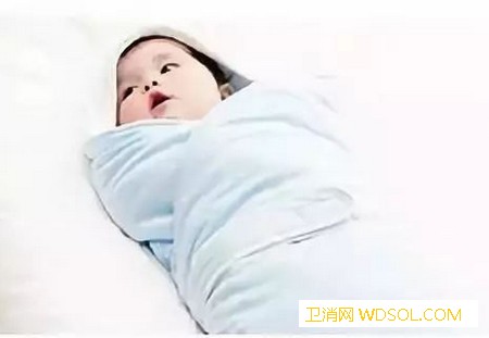 宝宝睡觉抖动四肢乱摇头是怎么回事_抖动-夜间-睡眠-睡觉-