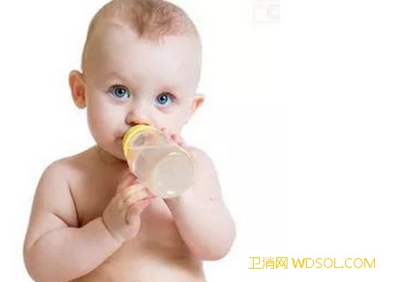 宝宝抗拒奶瓶喂的原因有哪些_奶水-奶嘴-喂奶-母乳-