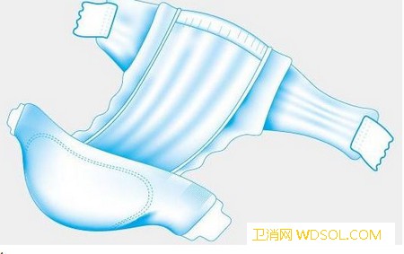 宝宝使用纸尿裤注意事项有哪些_家长-宝宝-纸尿裤-抬高-