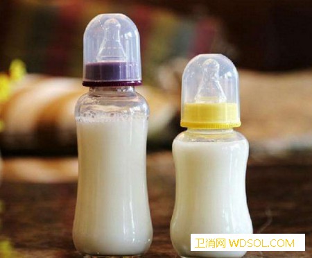 宝宝使用奶瓶注意事项_奶水-奶瓶-细菌-配方-