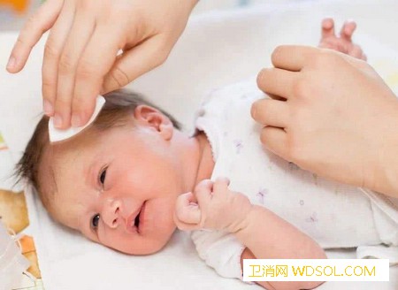 冬季宝宝湿疹护理谨记5点_湿疹-用药-加重-护理- ()