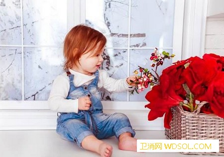 孩子冬天手脚冰冷怎么办？_血液循环-手脚-冰冷-食物-