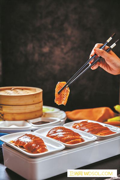北京烤鸭广州飘香_鸭肉-肉质-烤鸭-香脆
