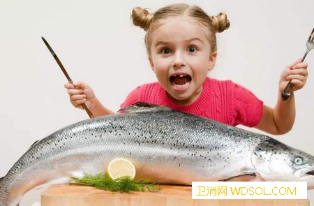 哪些鱼最适合宝宝吃？宝宝健脑鱼餐食谱推荐_鳕鱼-三文鱼-宝宝-银鱼-