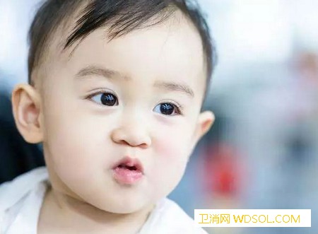 孩子口吃怎么办？5招来应对_结巴-口吃-模仿-讲话-