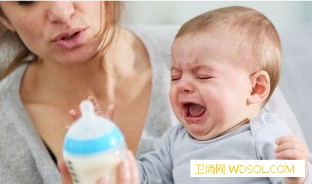 如何及时发现和护理宝宝鹅口疮_鹅口疮-鱼肝油-霉菌-喂奶-