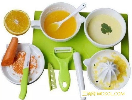 检查宝宝的便便就知道辅食添加的对不对！_米粉-腹泻-便便-辅食-