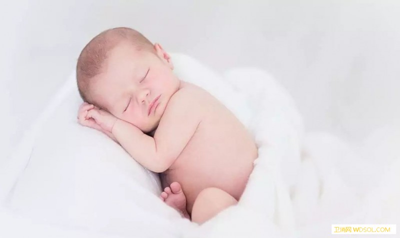 如何通过大便知道宝宝健康状况？_胆汁-性状-母乳-所致-