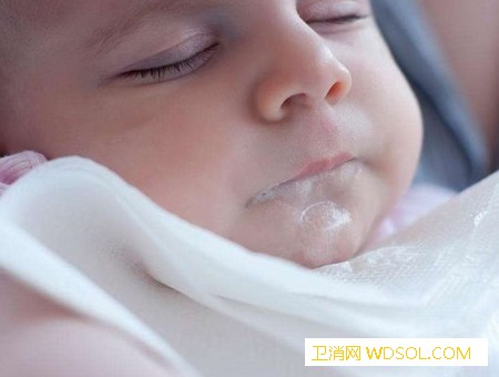 婴儿食道反流症怎么办_食道-吃奶-竖着-症状-