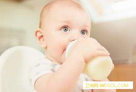 宝宝换奶粉转奶要注意些什么_拉肚子-奶粉-牌子-转换-