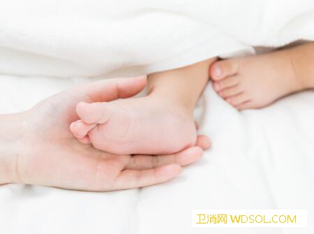 新生儿伊藤痣的临床表现_斑疹-色素-临床表现-症状-