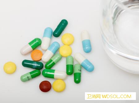 阿奇霉素颗粒儿童用量是多少_霉素-用量-口服-服用- ()